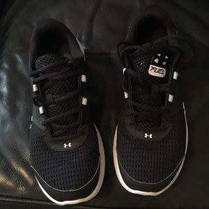 Under Armor Running shoes (10.5)